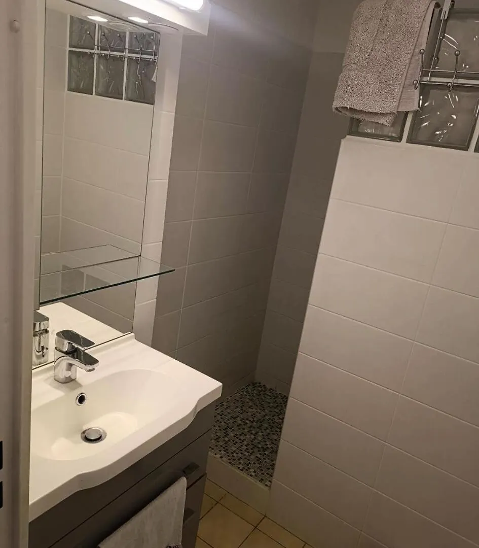 Apartment Residence Grand Large - Charmant T3 Proche Plage Dans Un Beau Domaine Avec Piscine Mae-1214 Six-Fours-les-Plages